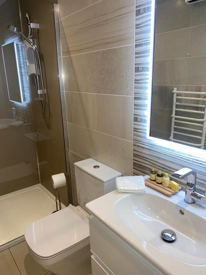 The North Cove, 20M To The Sea, Modern Studio Apartment بورتراش المظهر الخارجي الصورة