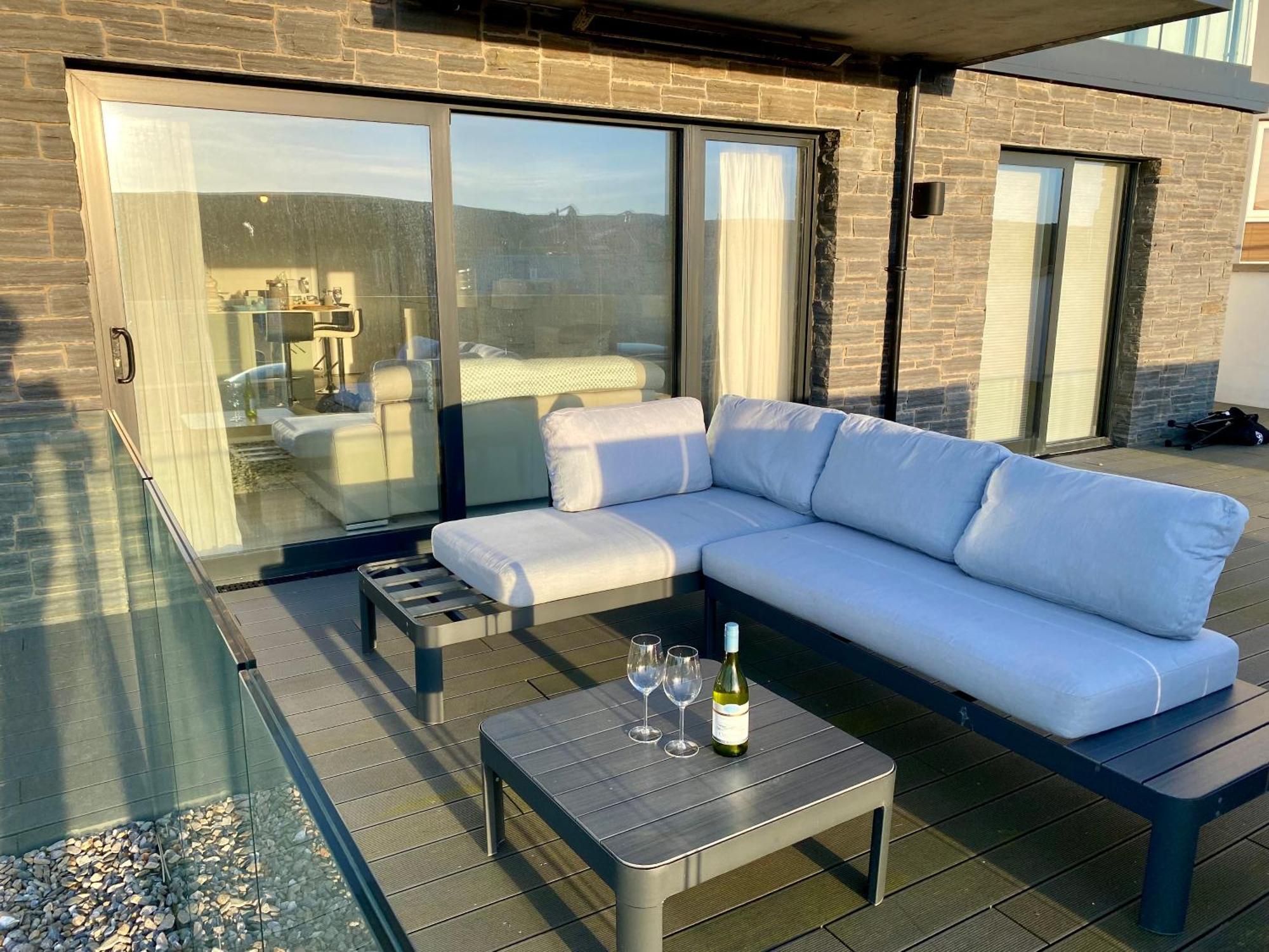 The North Cove, 20M To The Sea, Modern Studio Apartment بورتراش المظهر الخارجي الصورة