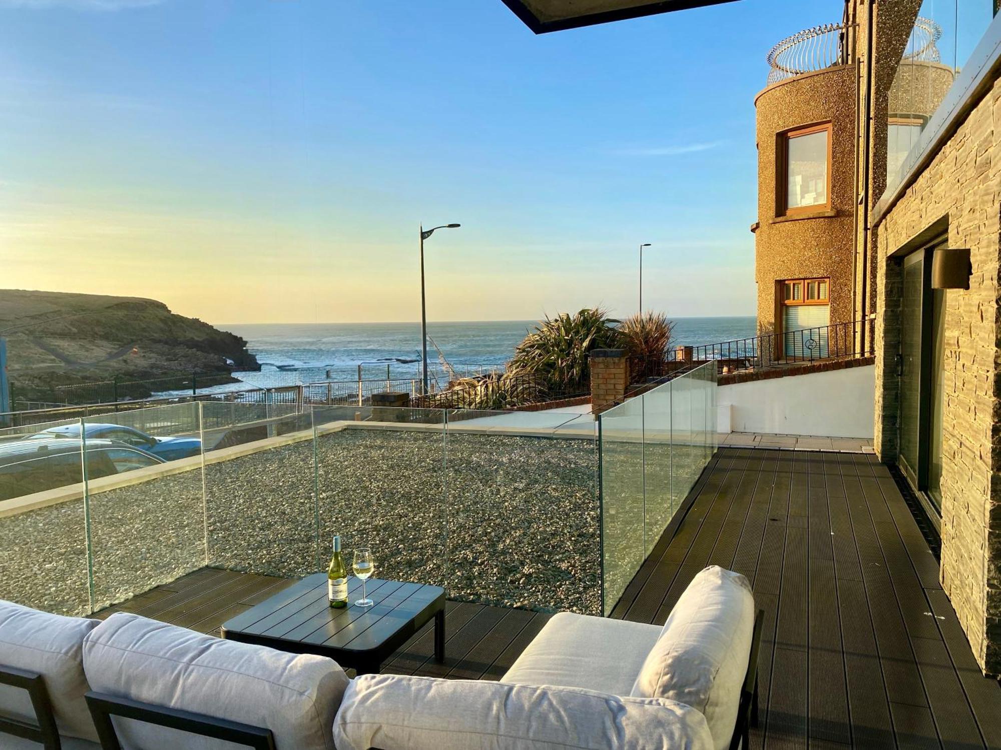 The North Cove, 20M To The Sea, Modern Studio Apartment بورتراش المظهر الخارجي الصورة